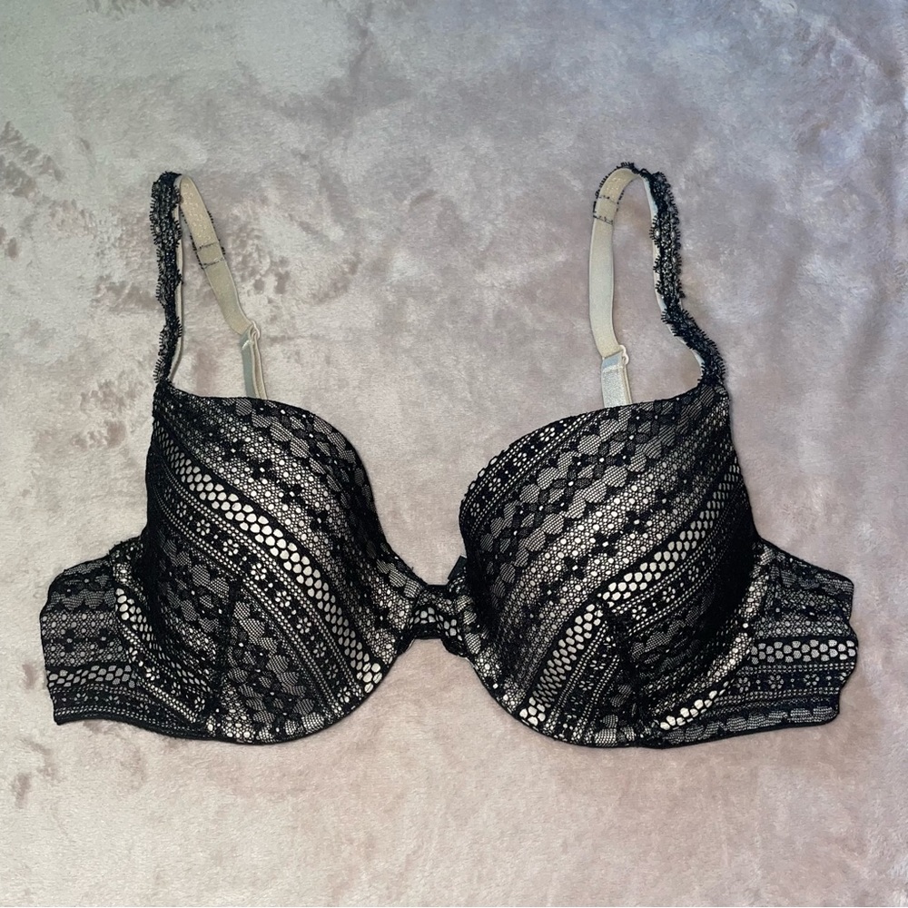 Victoria’s Secret lined Demi bra size 36C - Picture 1 of 12